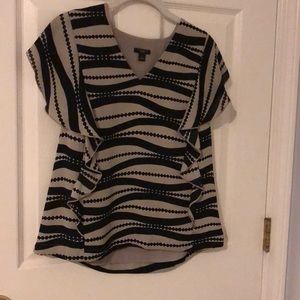 EUC Ann Taylor Factory Petite ruffle blouse